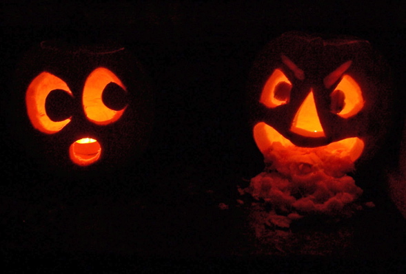 c8AiihN1 Halloween hangover